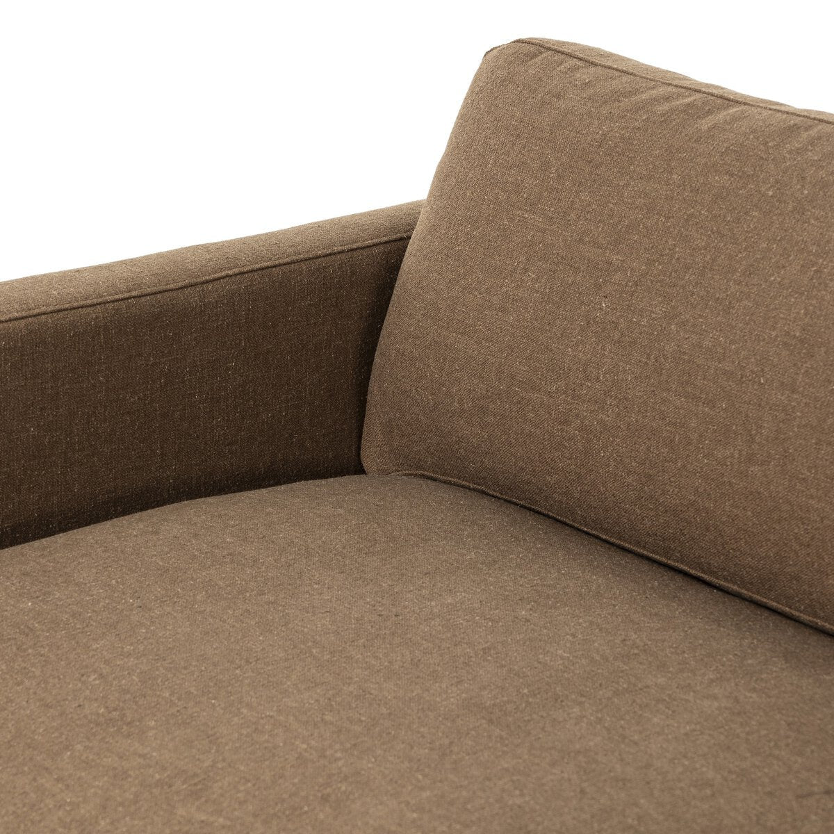 Everly Sofa - detail view 18