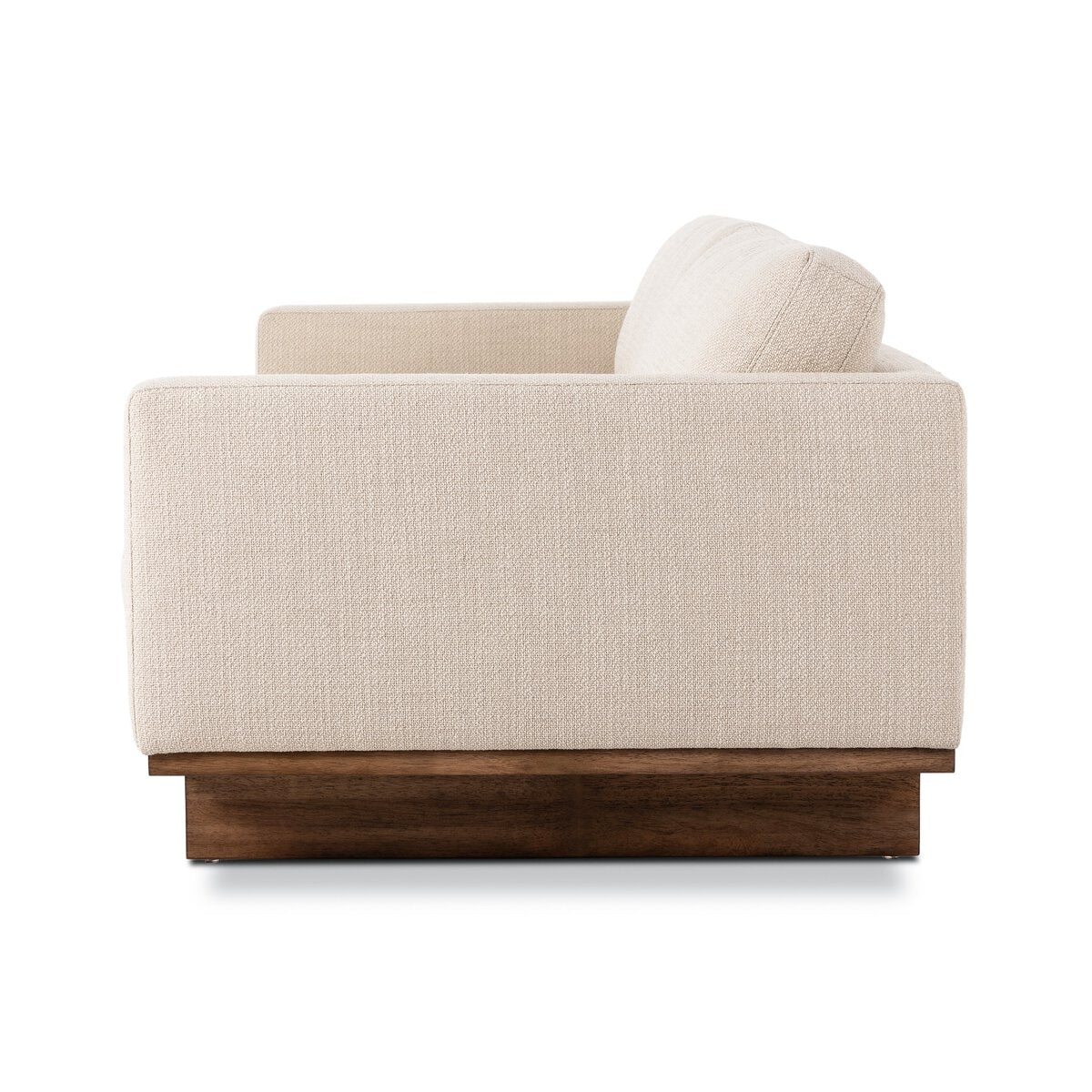 Everly Sofa - detail view 32