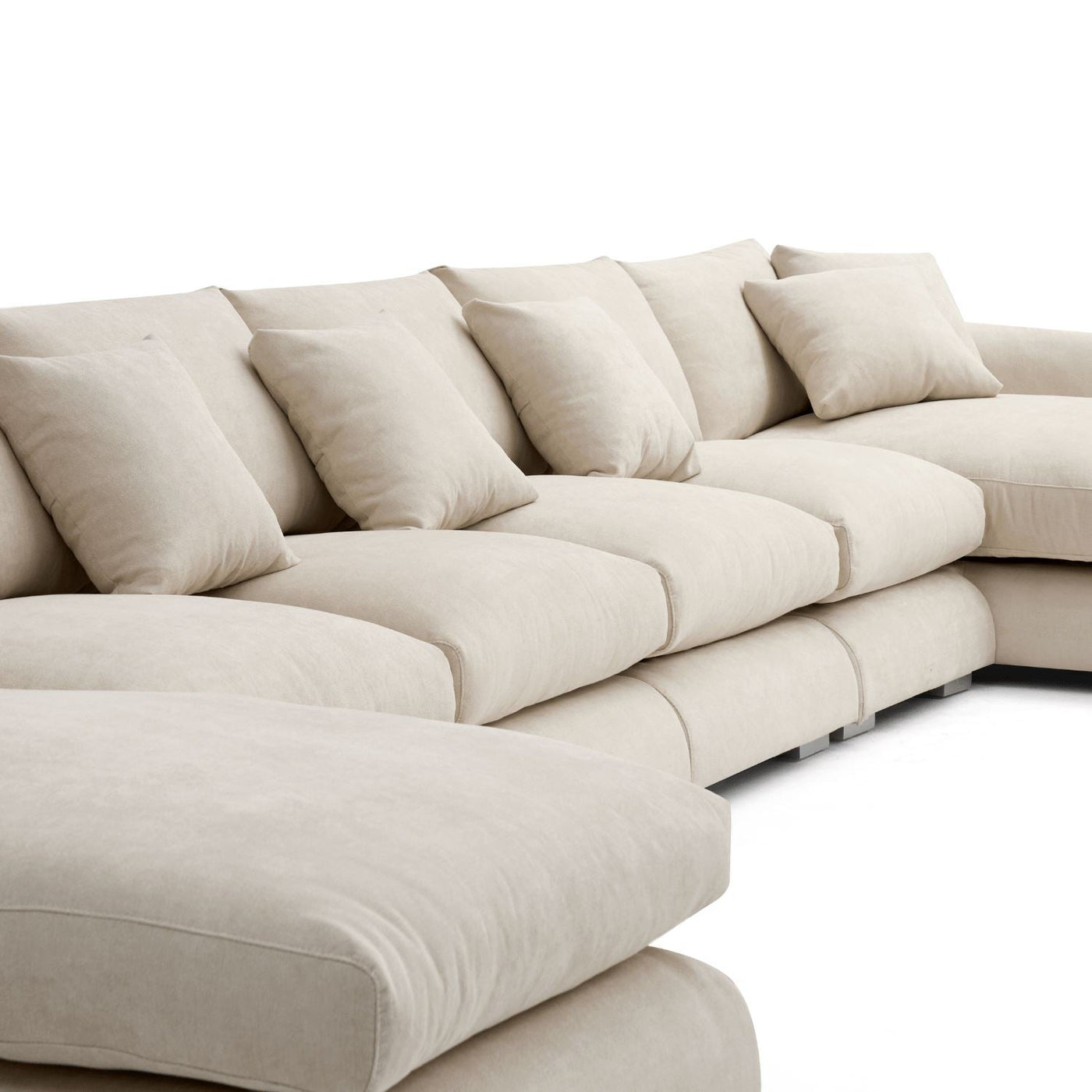 Feathers U - Sectional - detail view 48