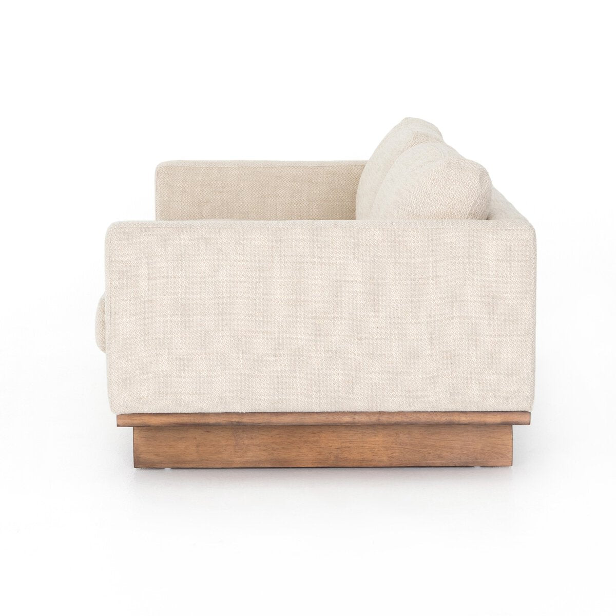 Everly Sofa - detail view 4