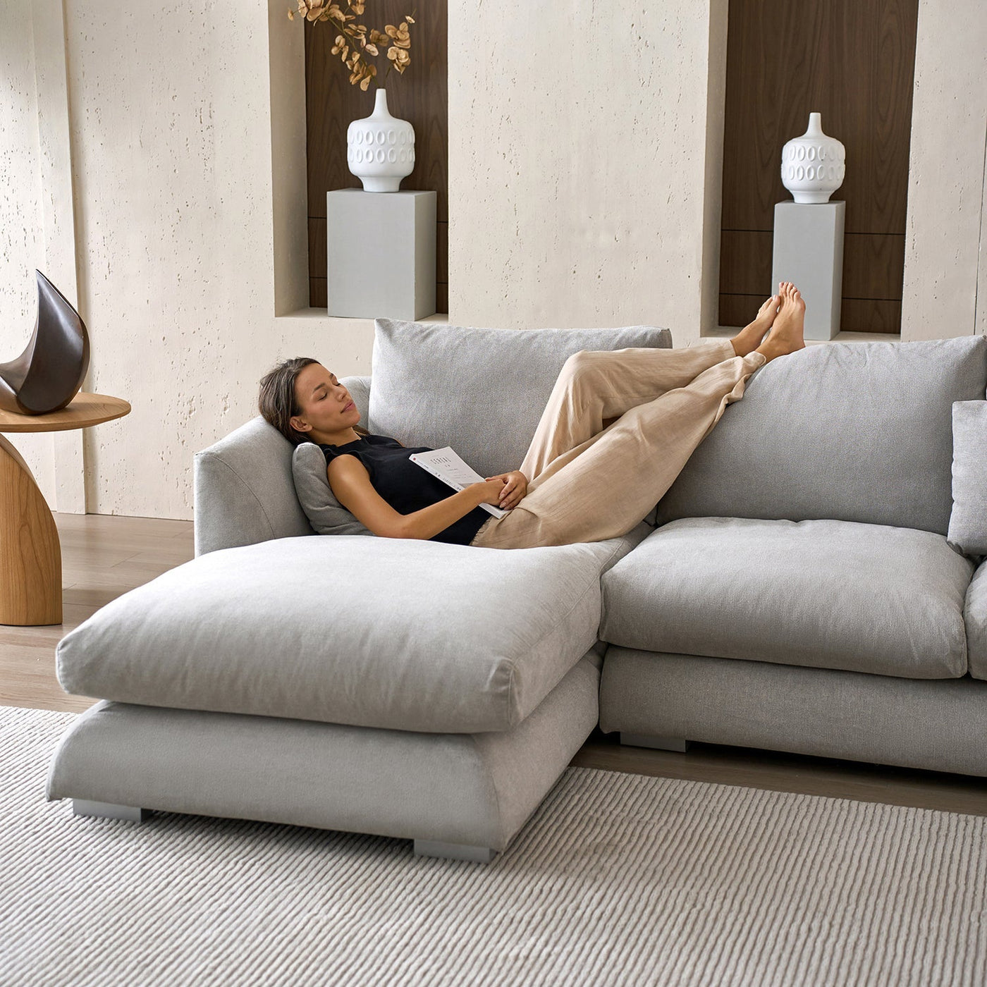 Feathers Sectional - detail view 116