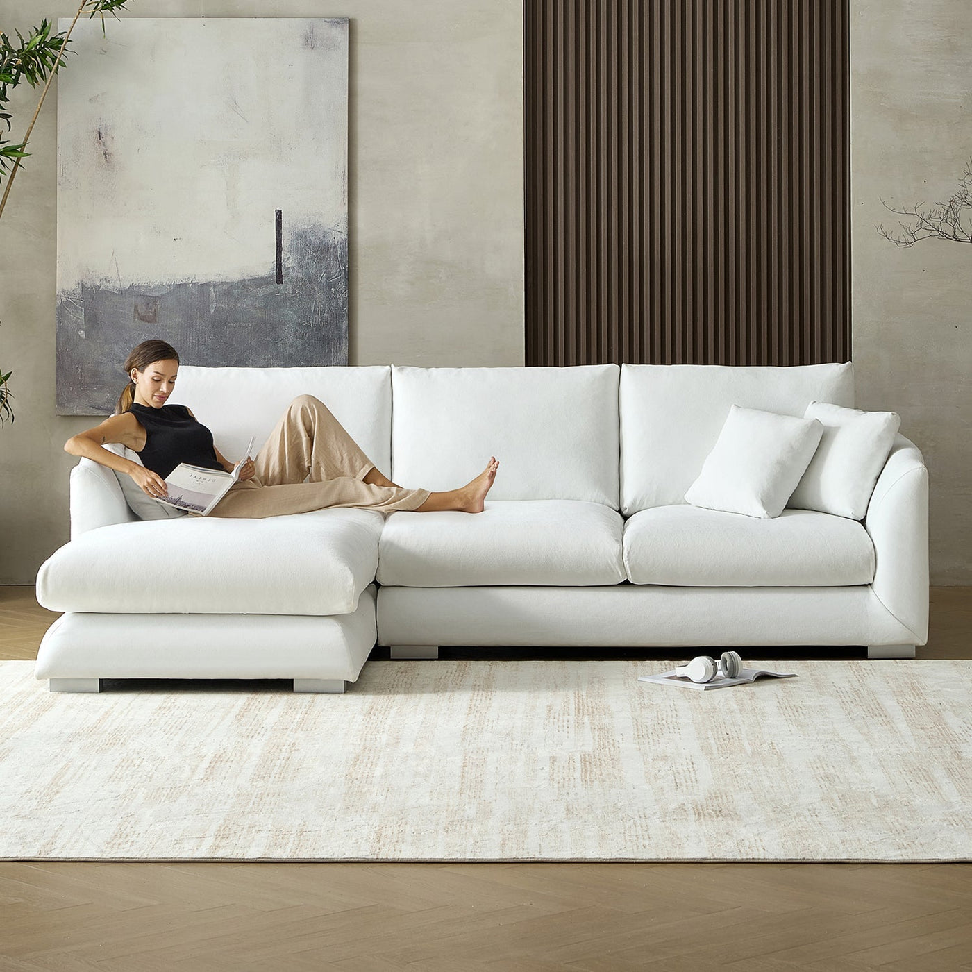 Feathers Sectional - detail view 154