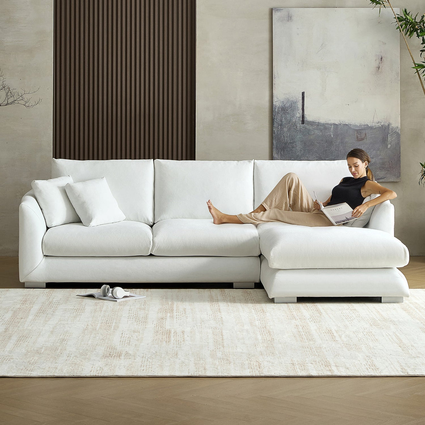 Feathers Sectional - detail view 168