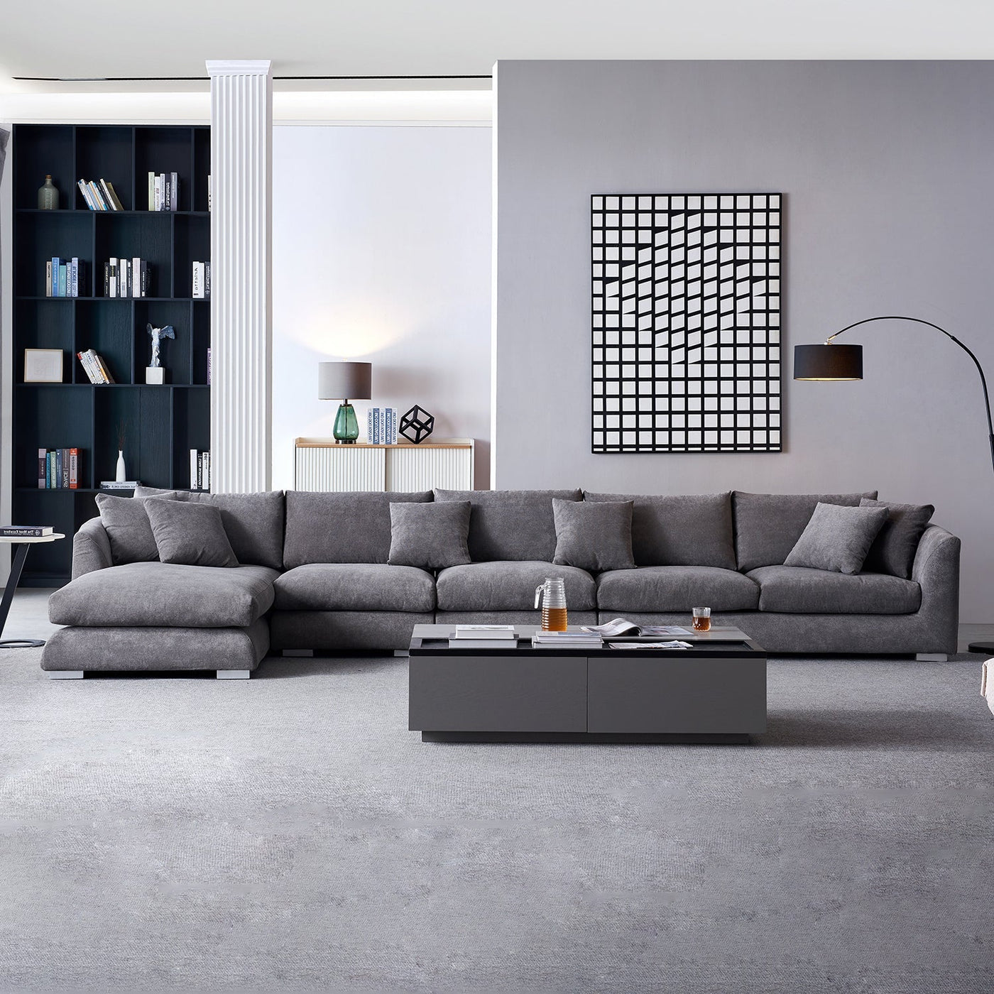 Feathers Sectional - detail view 100