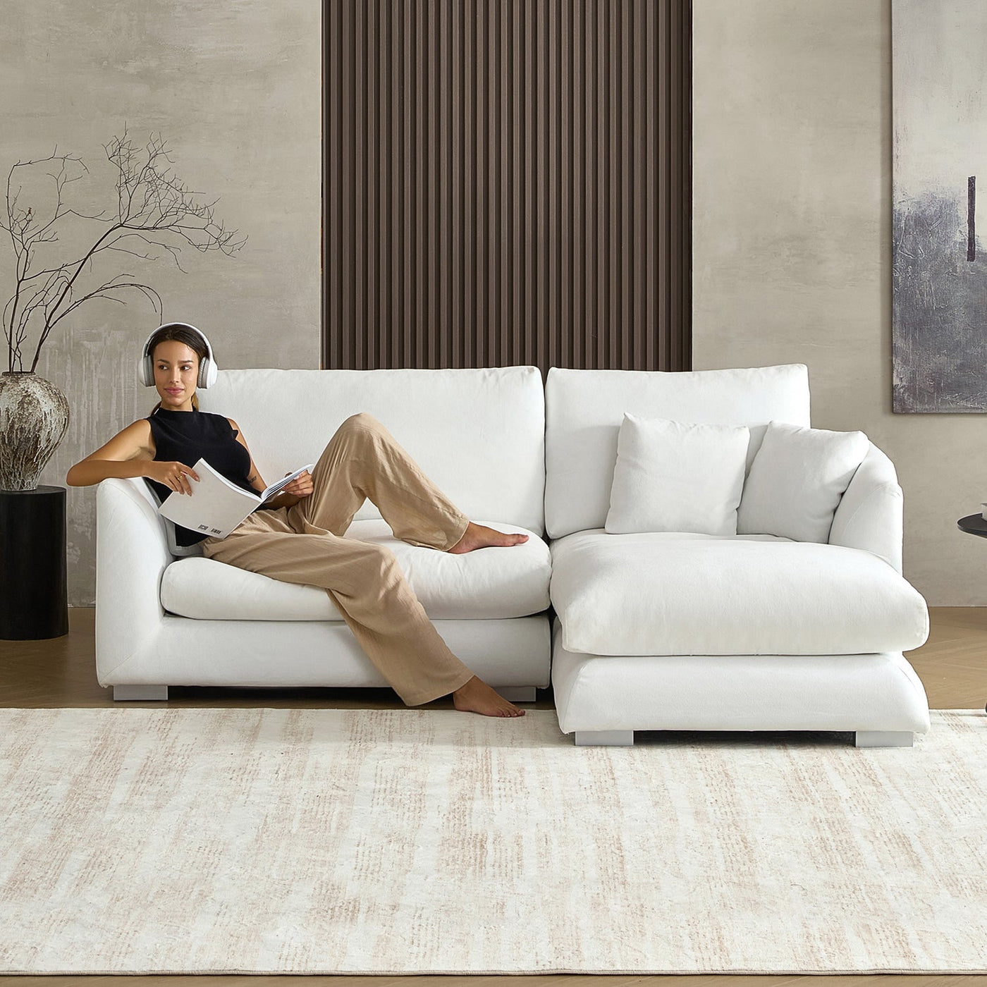 Feathers Sectional - detail view 140