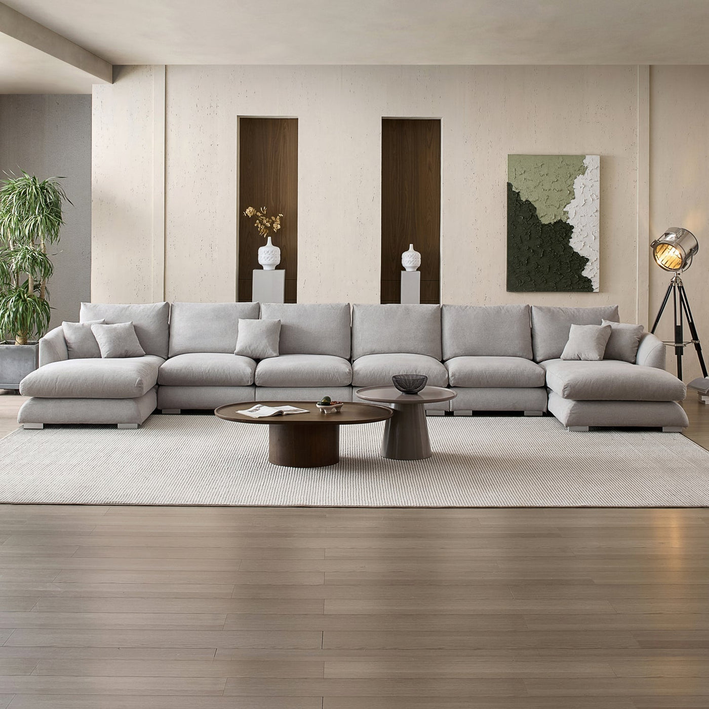 Feathers U - Sectional - detail view 130