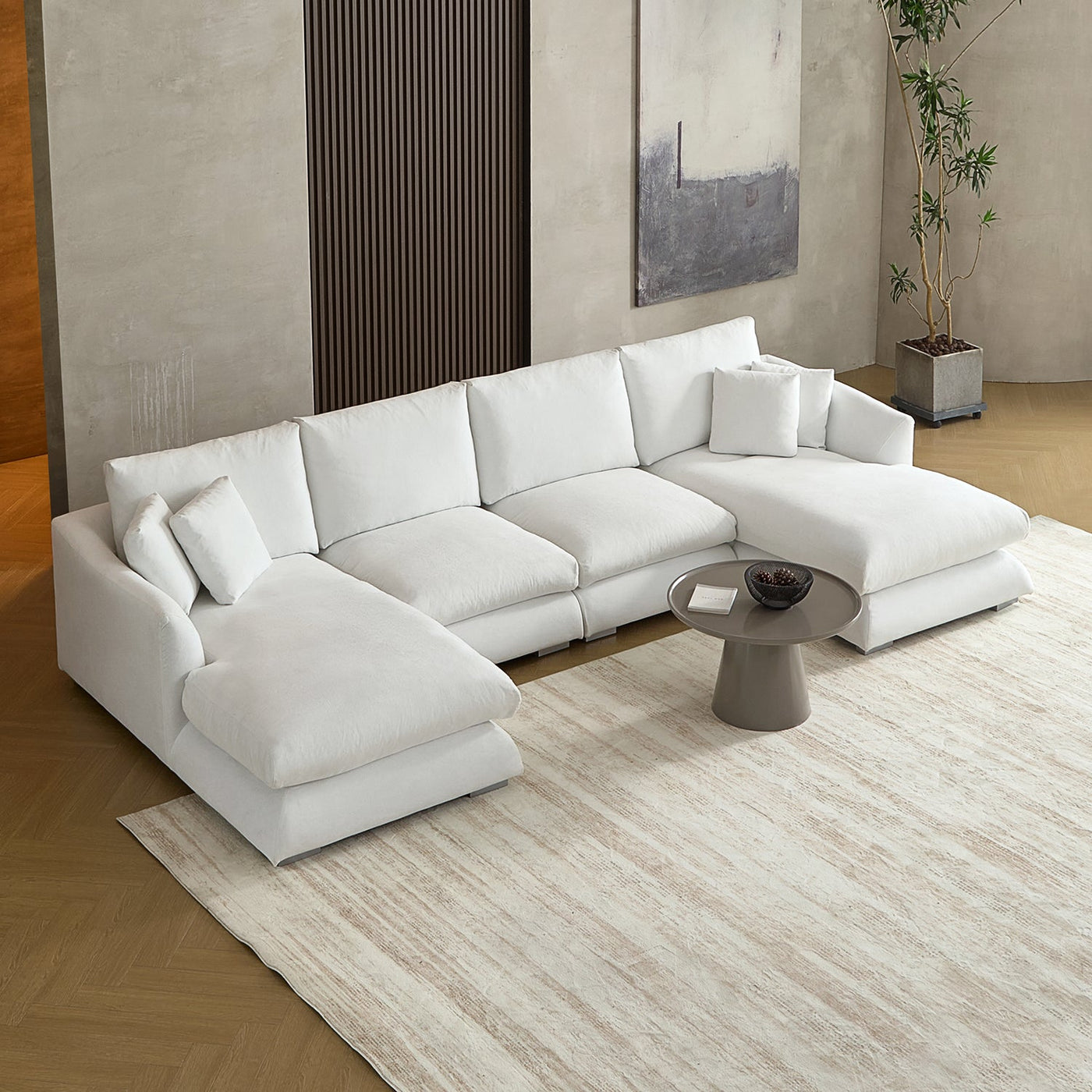 Feathers U - Sectional - detail view 100