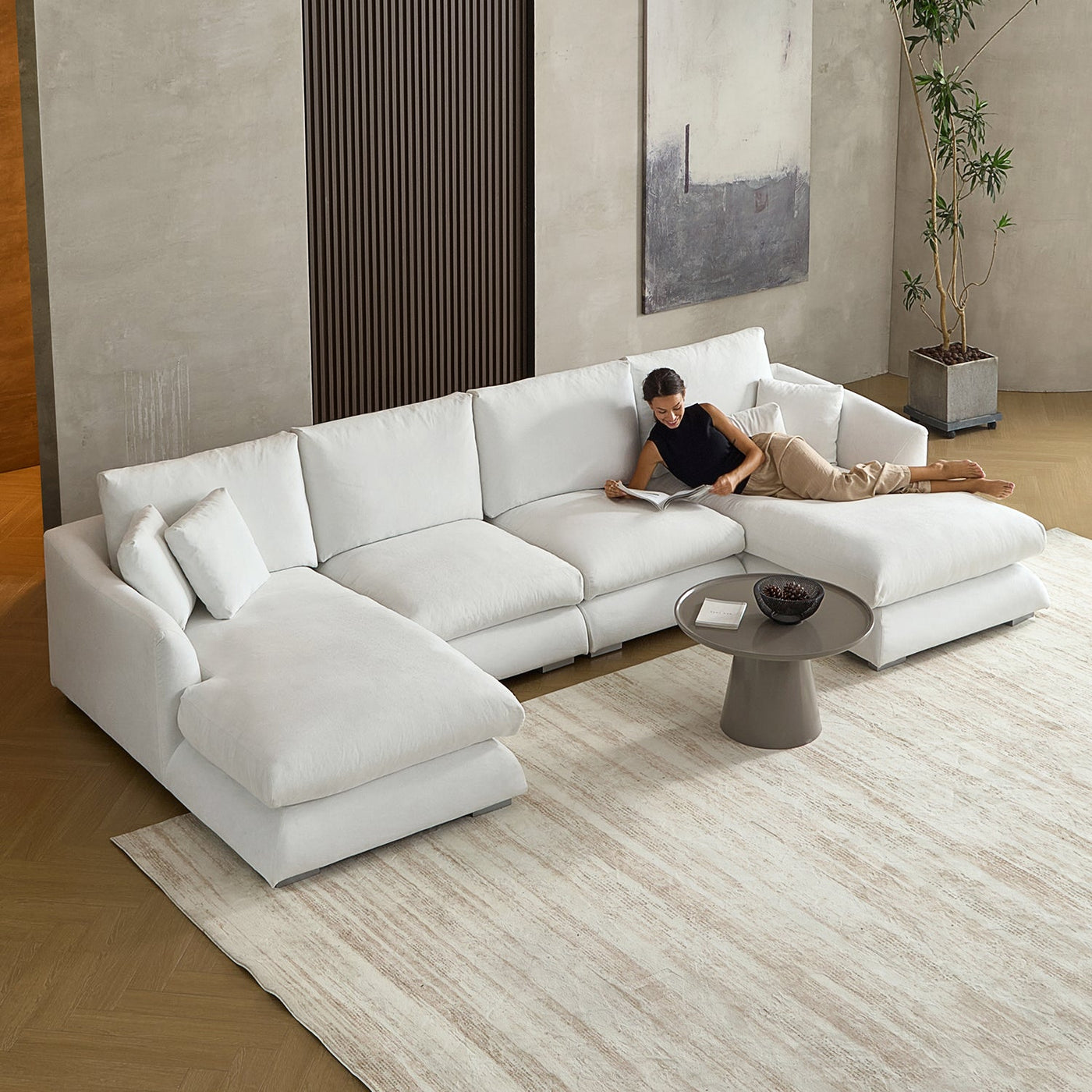 Feathers U - Sectional - detail view 91