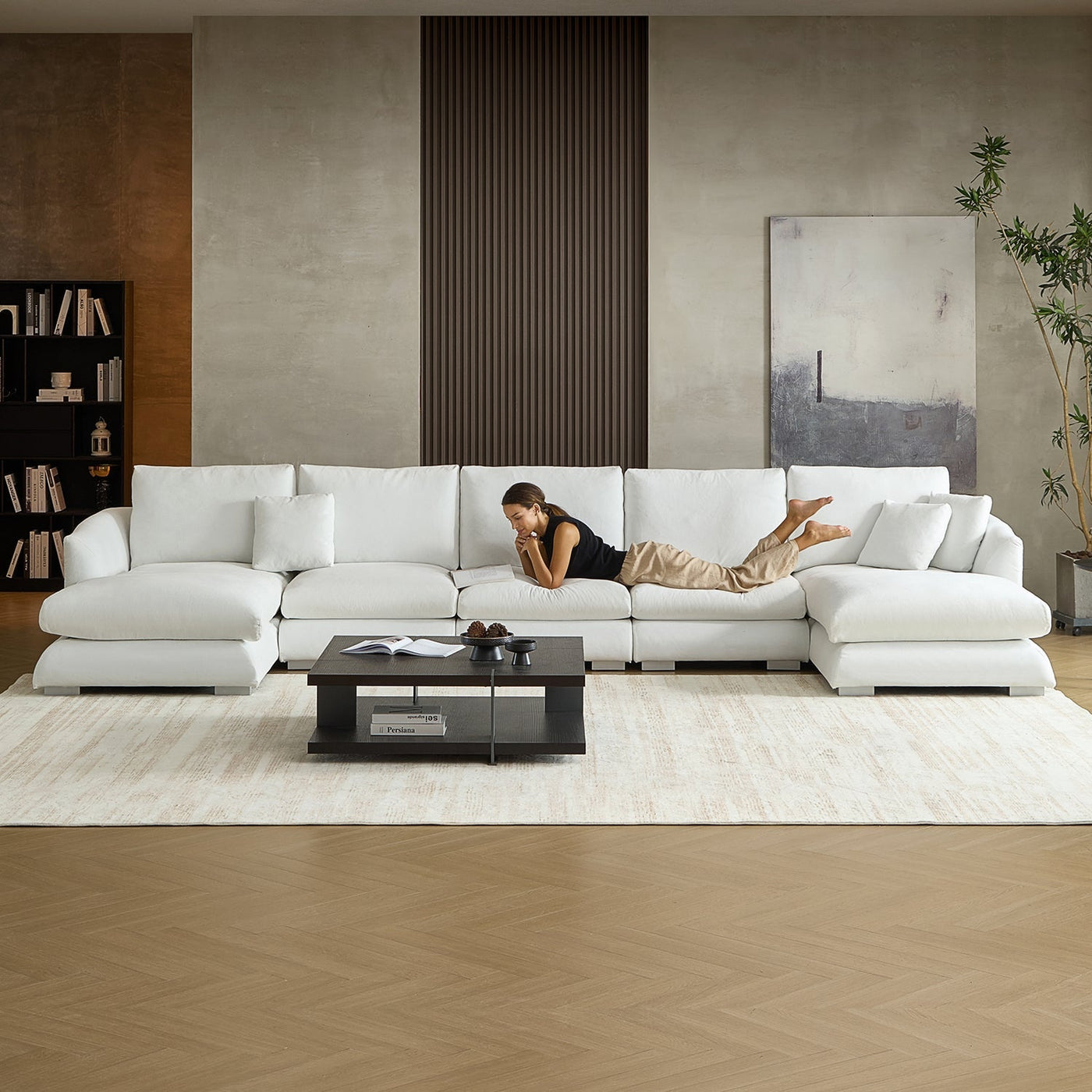 Feathers U - Sectional - detail view 125