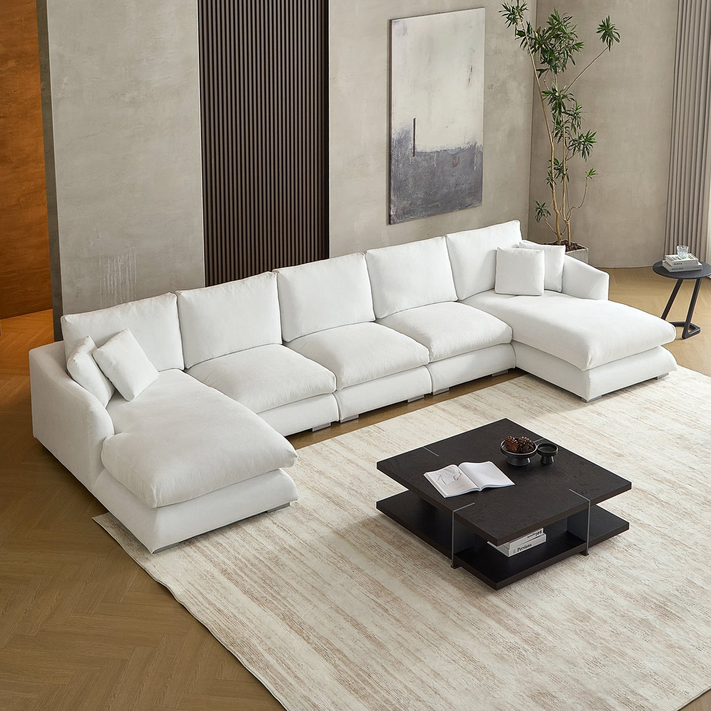 Feathers U - Sectional - detail view 128