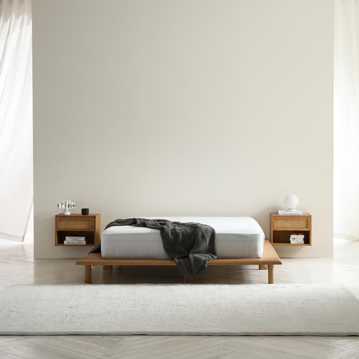 Kahala Bed - detail view 5