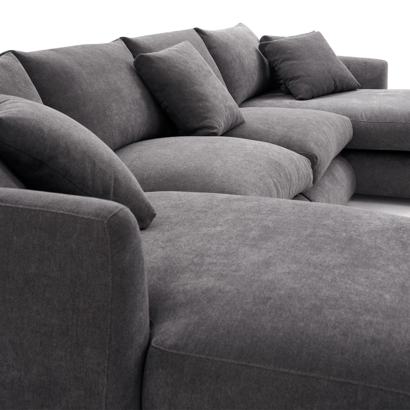 Feathers U - Sectional - detail view 9
