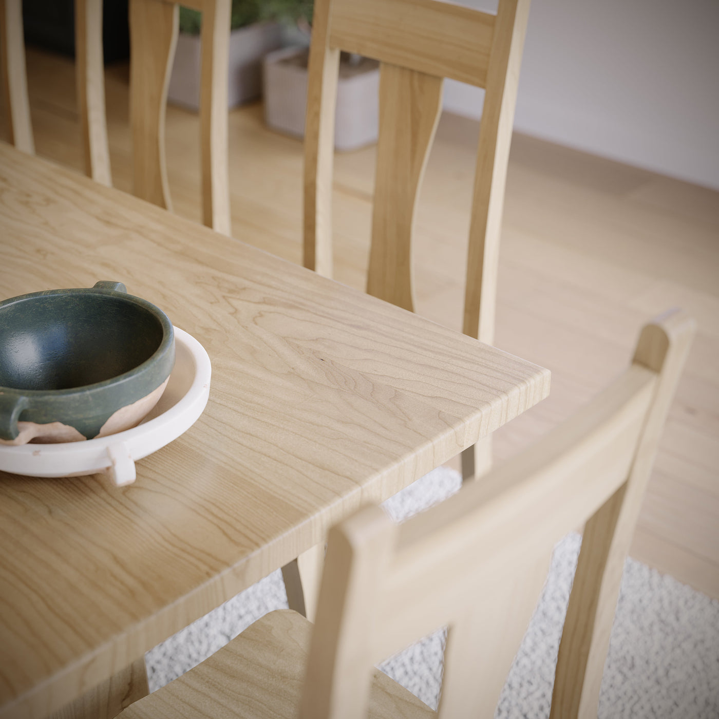 The Rowland Dining Table - detail view 13