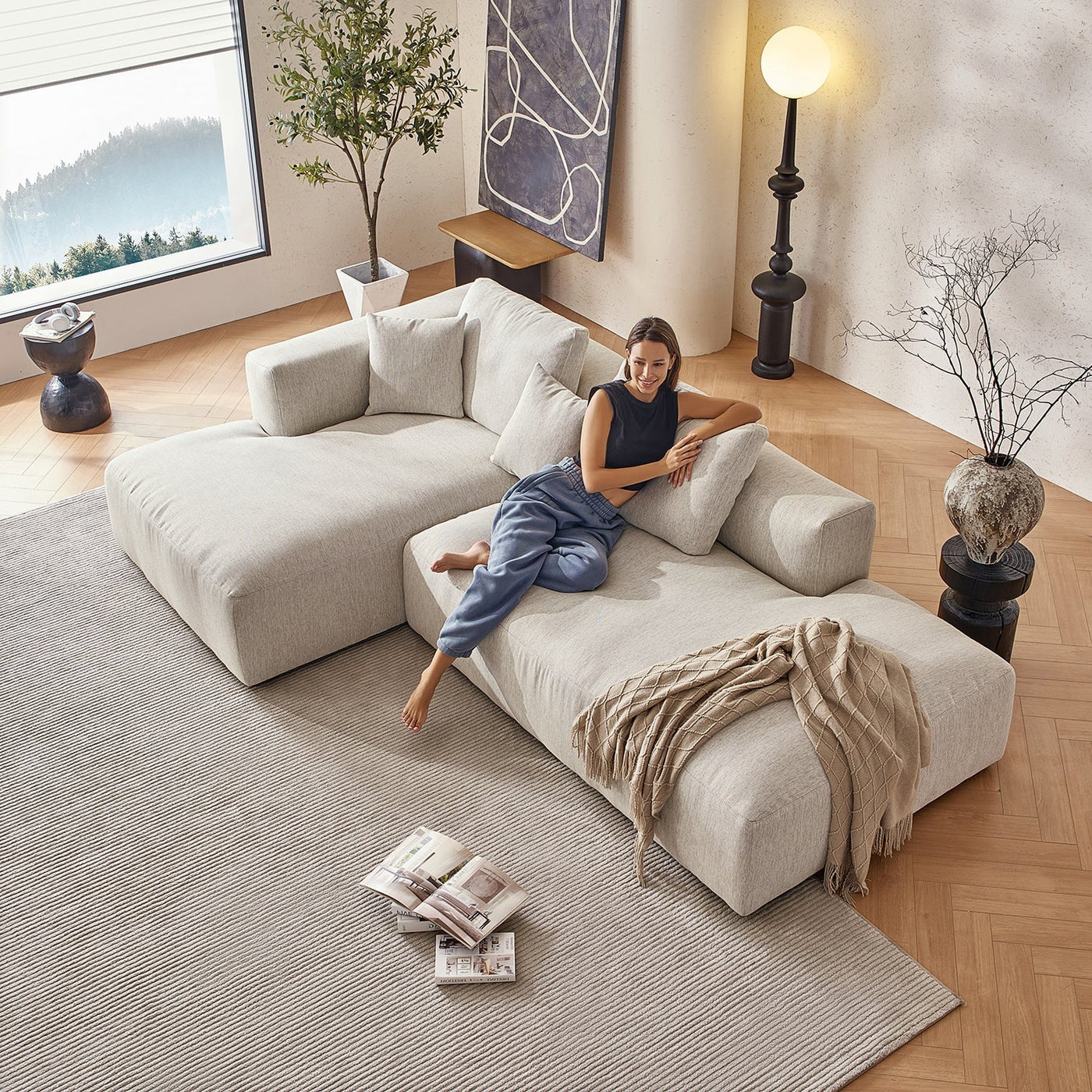 The 5Th Open Sectional - detail view 110