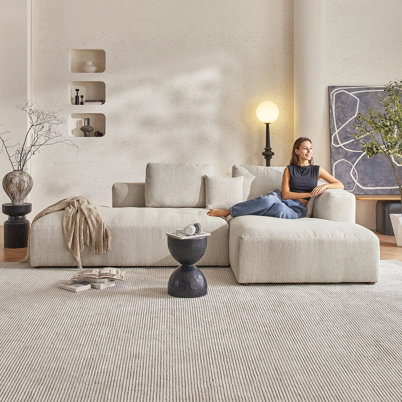 The 5Th Open Sectional - detail view 128