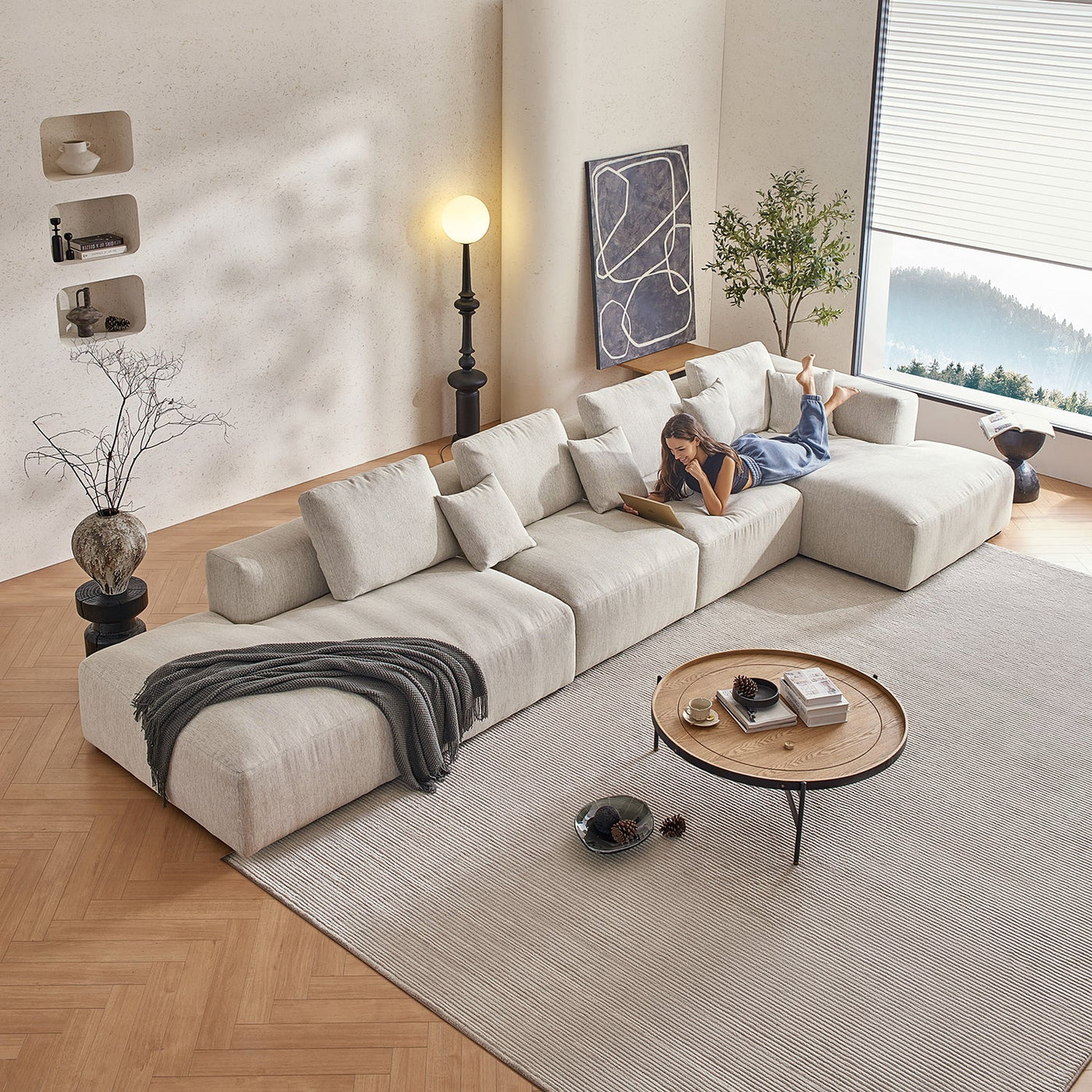 The 5Th Open Sectional - detail view 186