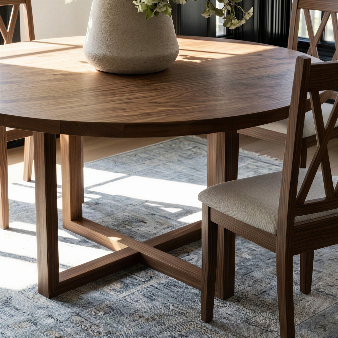 The Florentine Dining Table - detail view 3