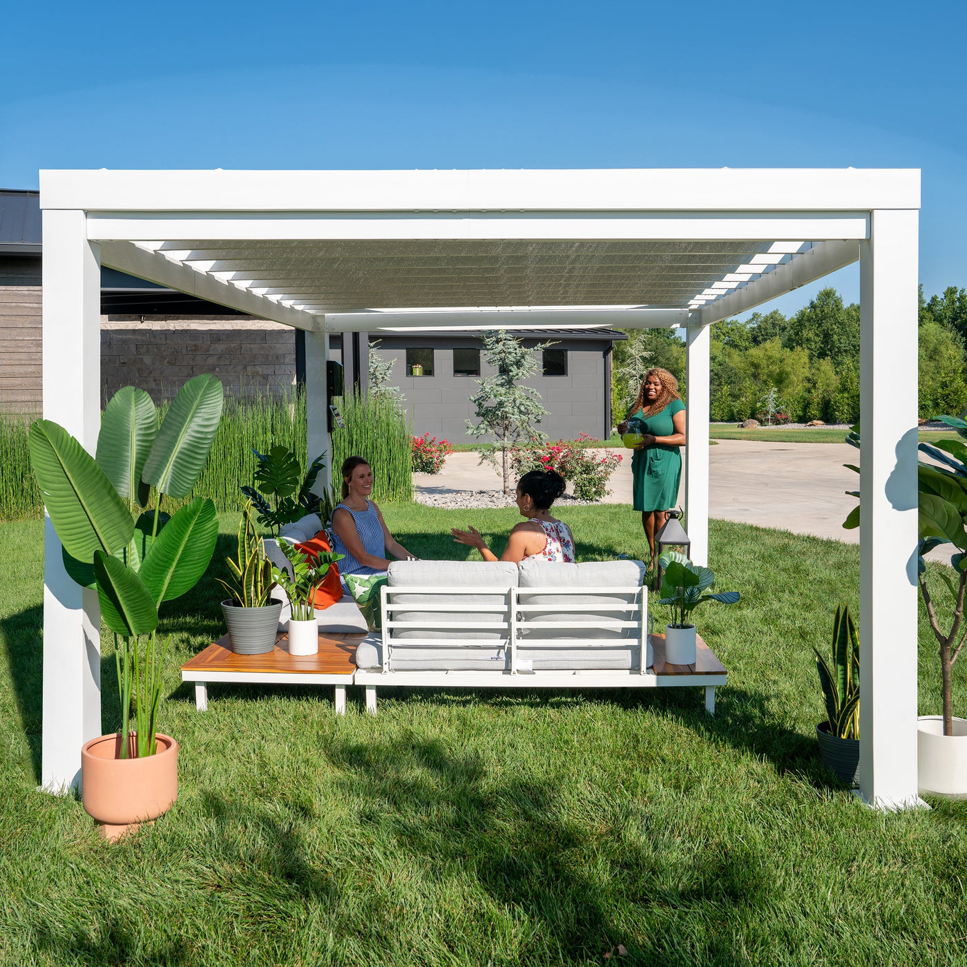14X10 Windham Modern Steel Pergola with Sail Shade Soft Canopy - detail view 10