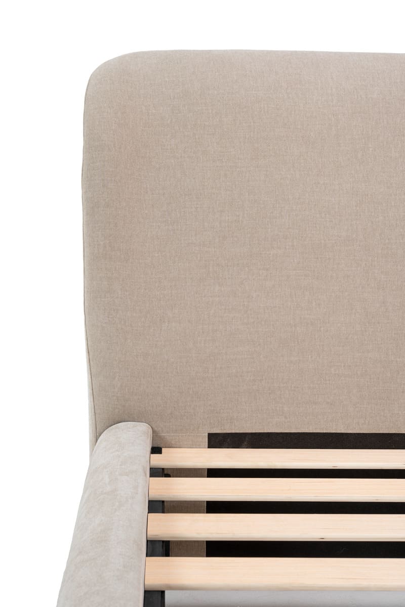 Chelsea Bed - Soft Rounded Upholstered Bed - detail view 17