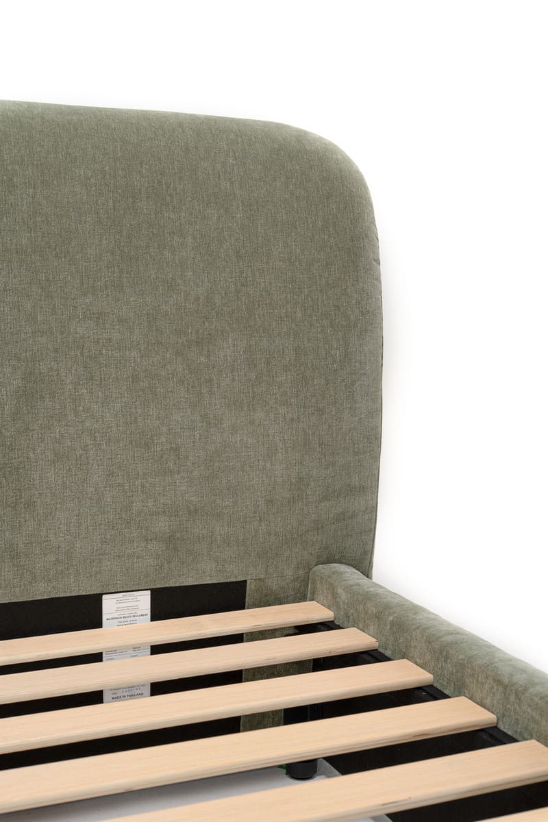 Chelsea Bed - Soft Rounded Upholstered Bed - detail view 41