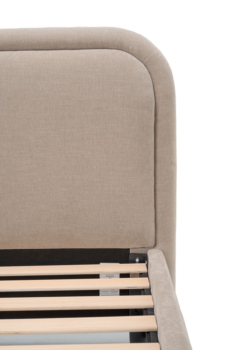Ivery Bed - Round Headboard - detail view 21