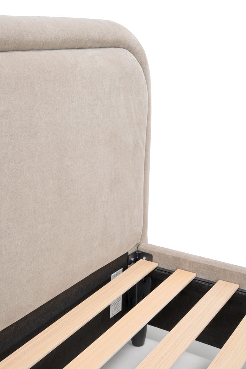 Ivery Bed - Round Headboard - detail view 15