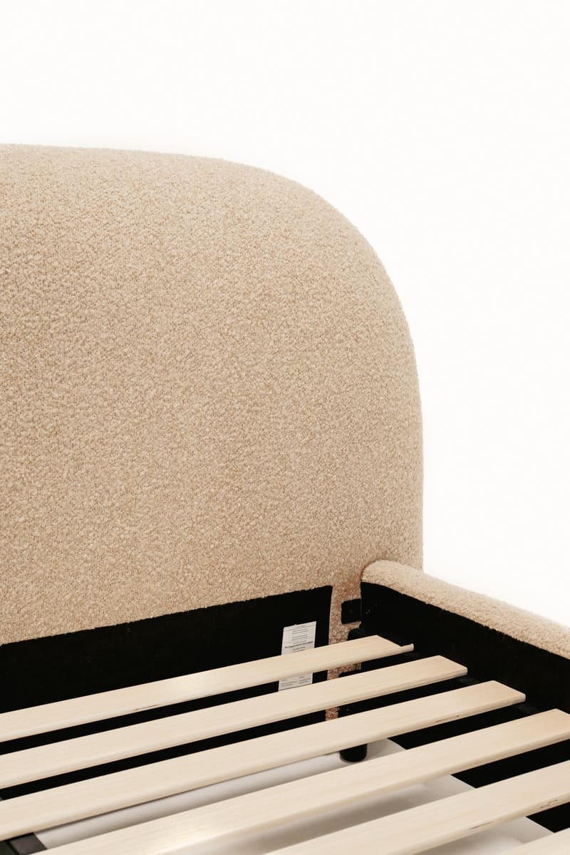 Solana Bed - Curved Boucle Modern - detail view 50