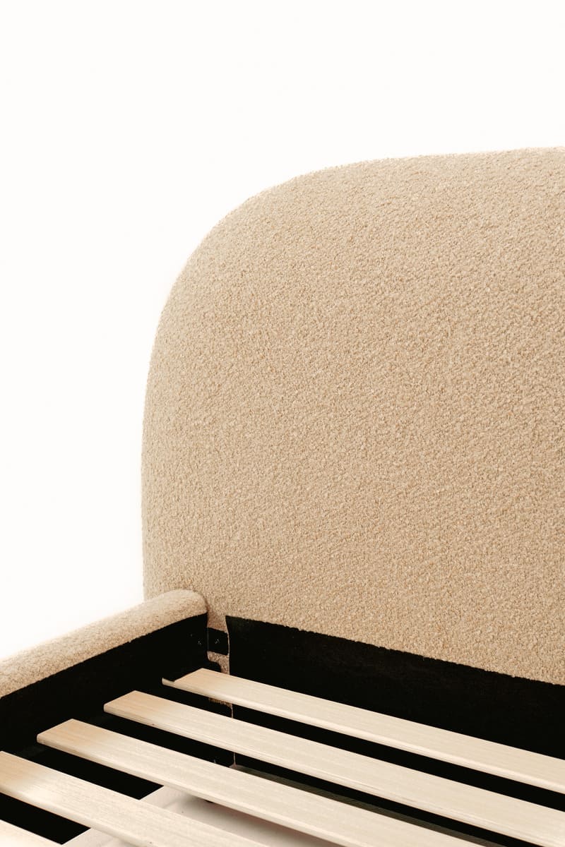 Solana Bed - Curved Boucle Modern - detail view 51